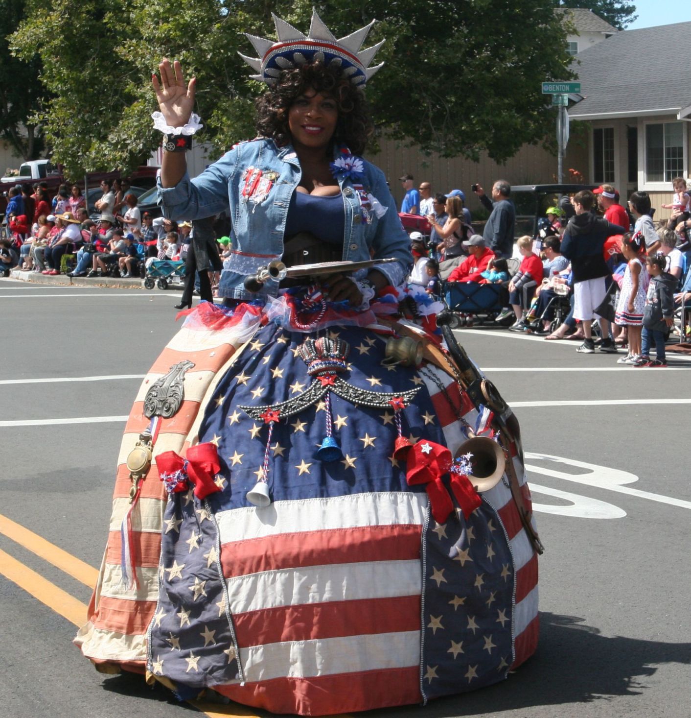 Queen Liberty American Canyon 4th of July parade